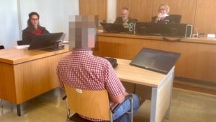 Seit Jahrzehnten gibt es Tierquälerei-Vorwürfe gegen einen Kärntner – ohne Konsequenzen. Wie ...