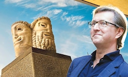 Peter de Caluwe, 63, der frühere Intendant der Oper Monnaie in Brüssel, ist Salzburgs neuer ...