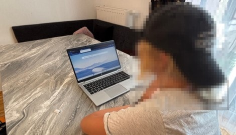 Vor sechs Wochen wurde die 13-Jährige von zwei jüngeren Mädchen brutal geschlagen. Burschen ...