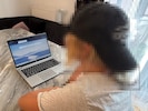 Vor sechs Wochen wurde die 13-Jährige von zwei jüngeren Mädchen brutal geschlagen. Burschen ...