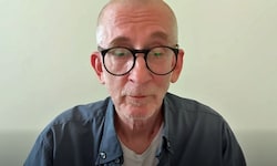 Einen Tag nach Bekanntwerden der Vorwürfe hat sich der Kabarettist in einem Video an die ...