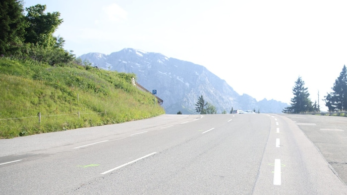 Die Rossfeld Panoramastraße gilt als beliebte Rad- oder Motorradstrecke.