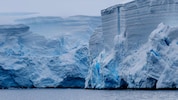 In der Antarktis ging der Eisverlust vollständig darauf zurück, dass sich der Gletscherfluss ...