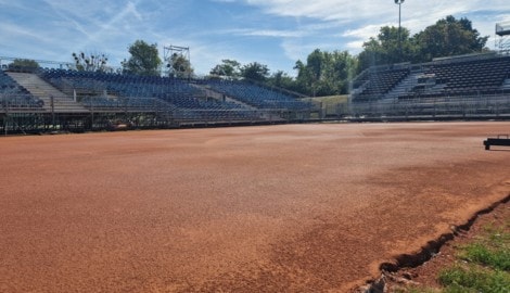 Am WAC-Platz in Wien wurde ein Centrecourt für 4000 Zuschauer errichtet.