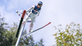 Eva Pinkelnig absolvierte am Donnerstag im Montafon ihre ersten Sprünge nach ihrer schweren ...