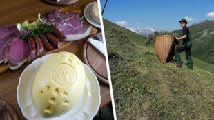 Die Erzeugnisse werden von der Familie auf der Alm produziert. Auch Heuarbeit gehört dazu.