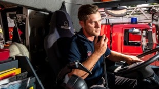 Steckt der Schlüssel oder hat man Sperrmüll zu entsorgen, rufen manche offenbar die Feuerwehr. ...