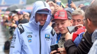 Beim Pit Walk kamen die Fans bei Alex Marquez &amp; Co. voll auf ihre Rechnung.