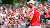 Jurij Rodionov jubelt über einen wichtigen Sieg.