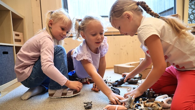 Durch einen spielerischen Zugang sollen Kinder schon früh mit dem Englischlernen beginnen.