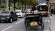 Wie wohl bereits im Mittelalter geht es in Salzburg derzeit sogar für die Pferdekutschen kaum ...