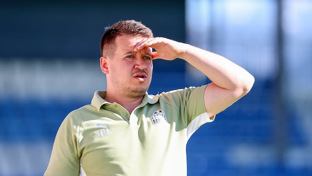 Halleins Trainer Christoph Lessacher.