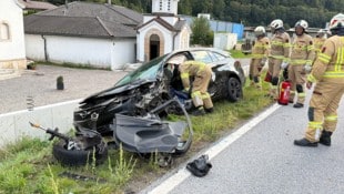 An beiden Autos entstand Totalschaden.