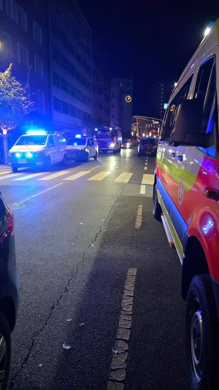 Ein Großaufgebot an Einsatzkräften war bei dem Vorfall vor Ort.