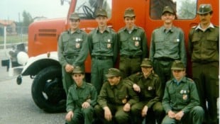 Albert Sperl (ganz rechts) ist im Jahr 1976 der Feuerwehr in Neukirchen/E. beigetreten.