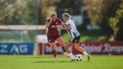 Laura Spinn (li.) und die Salzburgerinnen kamen beim LASK nicht über ein 0:0 hinaus.