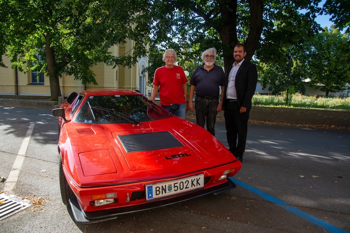 Günter Ledl, Galerist Michael Csokay und der Golser Bürgermeister Kilian Brandstätter.