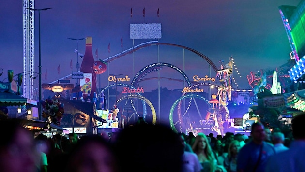Schrecksekunden auf einem Fahrgeschäft just am Eröffnungstag der Wiesn