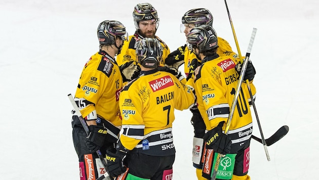 Gruppenbild mit Siegern – Cracks der Vienna Capitals