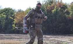 Das russische Militär setzt zunehmend schnelle Drohnen mit Strahlantrieb ein, die Ukraine ...