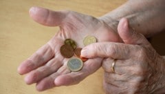 Die Länder brauchen mehr Geld für die Pflegeheime und wollen auch auf die 13. und 14. Pension ...