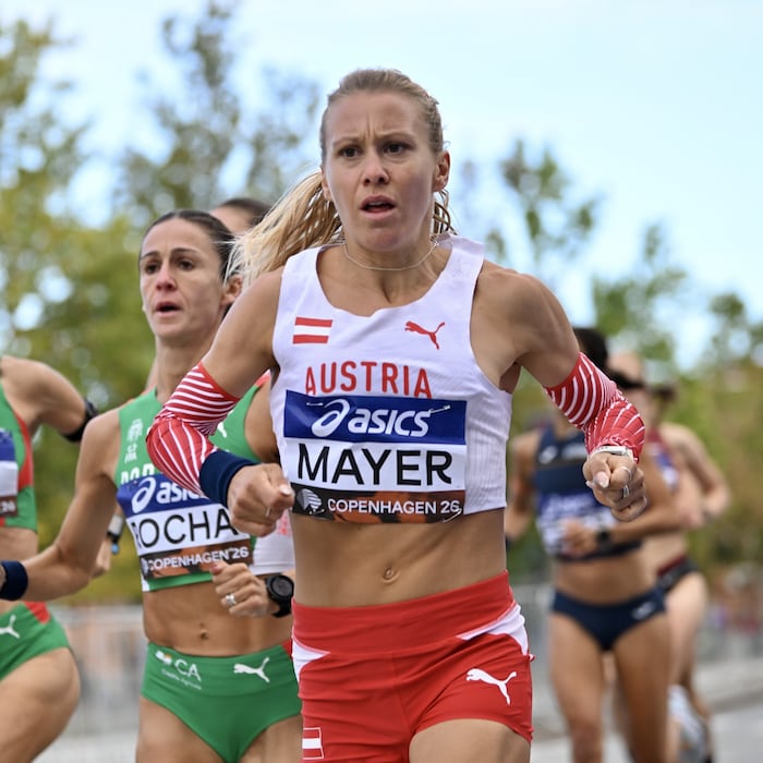 Julia Mayer