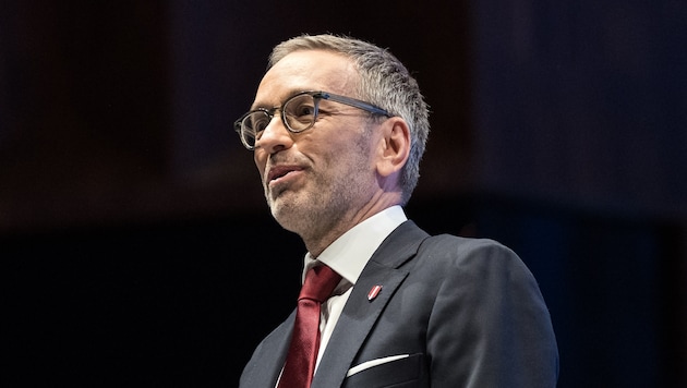 FPÖ-Chef Herbert Kickl gratuliert der AfD zu den starken Zugewinnen in Berlin und ...