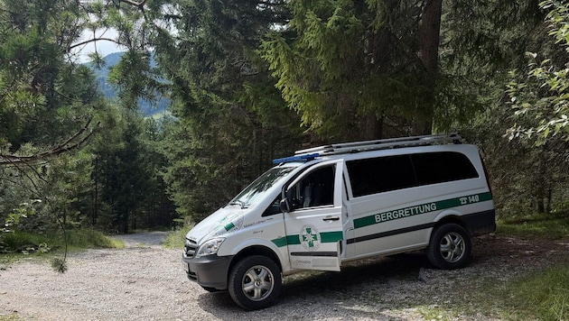 Nach einem Notruf machten sich Bergretter auf die Suche nach den beiden Frauen (Symbolbild).