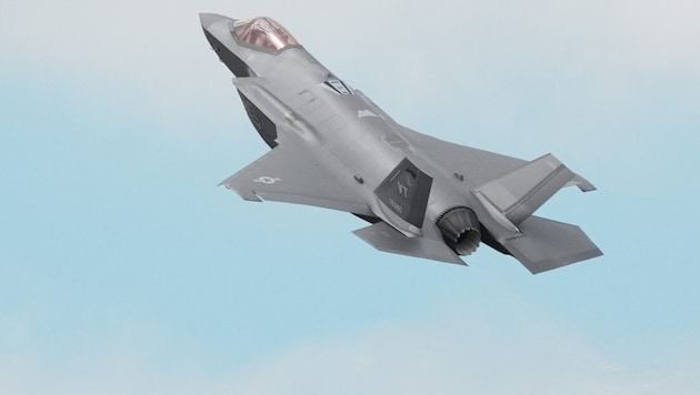 Vermisst werden Teile des Tarnkappenjets F-35.