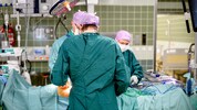 Intensivmediziner stehen wegen der nötigen Spezialisierung nicht in allen Kliniken bereit ...