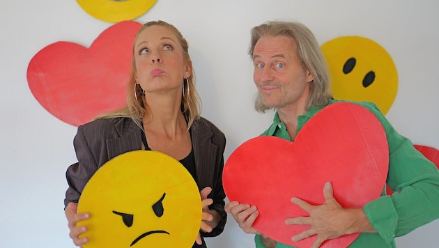 Haben sich analog kennen- und lieben gelernt: Erich Altenkopf und Lilian Klebow.