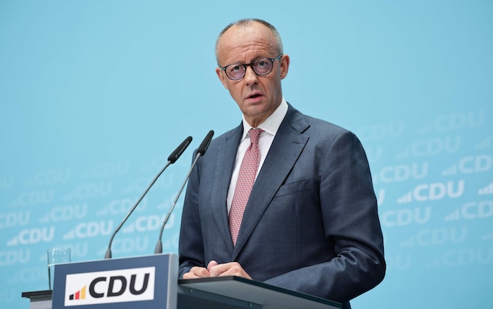 Deutschlands Kanzler Friedrich Merz (CDU) war am Montag bemüht, den Druck von sich zu nehmen. ...