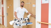 Fedi Barhoumi kommt aus Tunesien, wo er fünf Jahre in der Notaufnahme tätig war. Er arbeitet ...