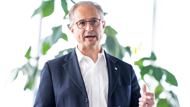 Alfred Stern übernimmt ab November den Chefposten beim kanadischen Energiekonzern Irving Oil. ...