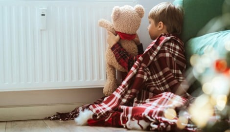 Die Regierung will Kinderarmut in drei Jahren halbiert haben.