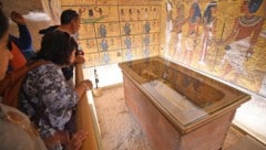 Howard Carter wollte 1922/23 mehr als nur den Grabschatz – und hämmerte sich hier durch die ...
