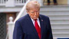 Trumps Umfragewerte haben einen Tiefststand erreicht.