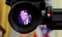 Um im Fokus der Aufmerksamkeit zu bleiben, startet Trump seinen eigenen TV-Kanal.