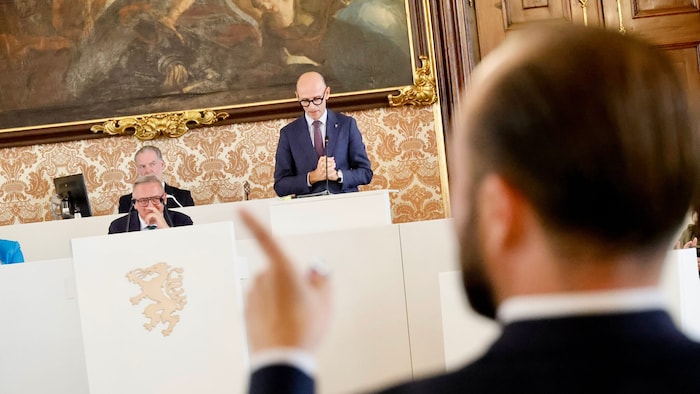 Max Lercher nimmt Mario Kunasek und Willibald Ehrenhöfer ins Visier.