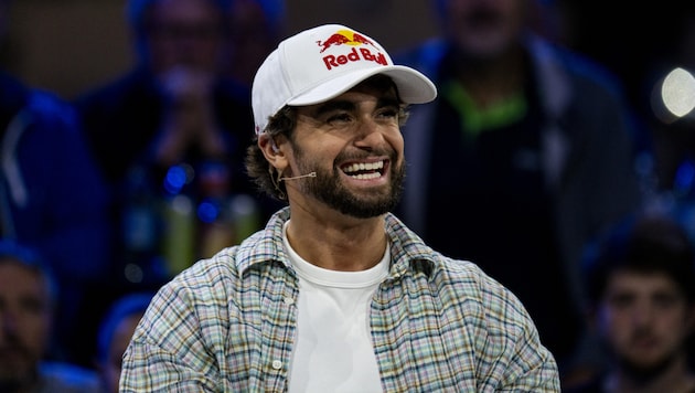 Extremläufer Arda Saatci war zu Gast bei „Sport & Talk im Hangar 7“ auf ServusTV.