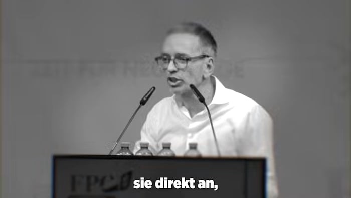 Im Video attackieren die Grünen FPÖ-Chef Kickl, ...