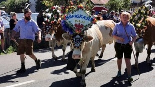 Toni Silberberger Keine große Inszenierung in Auffach, aber alle Jahre säumen Interessierte die Dorfstraße.