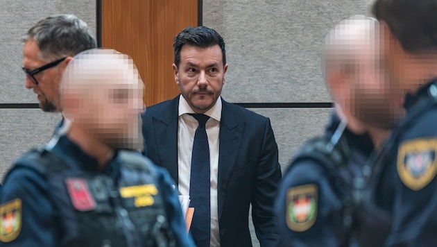 René Benko on Tuesday shortly before the trial began