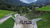 Neue Schutzbauten sind in Hintersee entstanden. Kommendes Jahr soll alles fertig sein.
