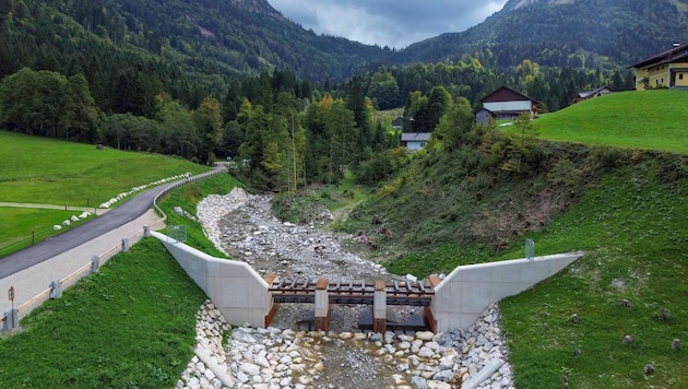 Neue Schutzbauten sind in Hintersee entstanden. Kommendes Jahr soll alles fertig sein.