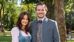 Handler Wolfgang Fesches Paar: VSV-Star Alex Rauchenwald mit seiner Nadine