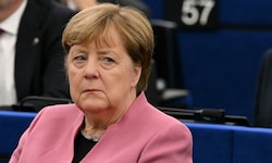 Die frühere Kanzlerin Merkel verweist auf das politische Erbe von Konrad Adenauer.