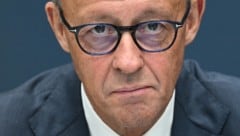Deutschlands Kanzler Friedrich Merz steht laut einer neuen Umfrage unter wachsendem Druck.