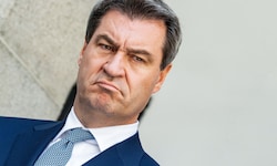 Markus Söder droht: Bei einer Linksregierung in Berlin wolle er den Geldhahn zudrehen.