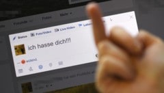 Einer Studie von Statistik Austria zufolge nahmen 45 Prozent der User feindselige und ...